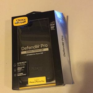 Otterbox Defender Pro iPhone 6 Plus 6s Plus Black New with Box